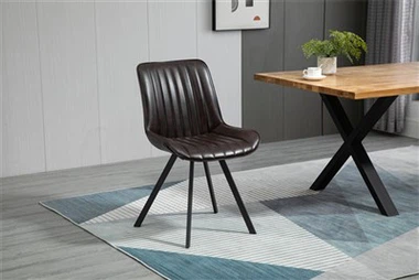 Chaise de salle à manger en cuir italien